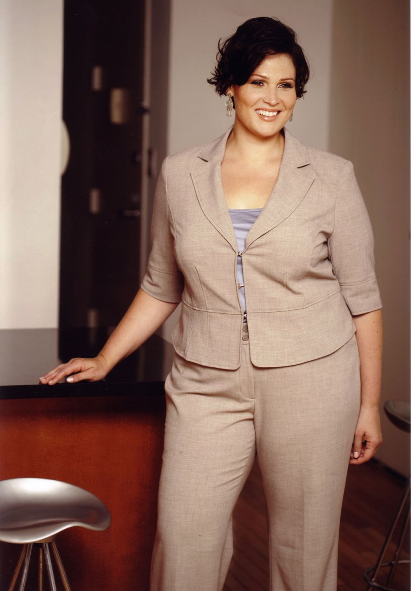 Haley Hunter King chest