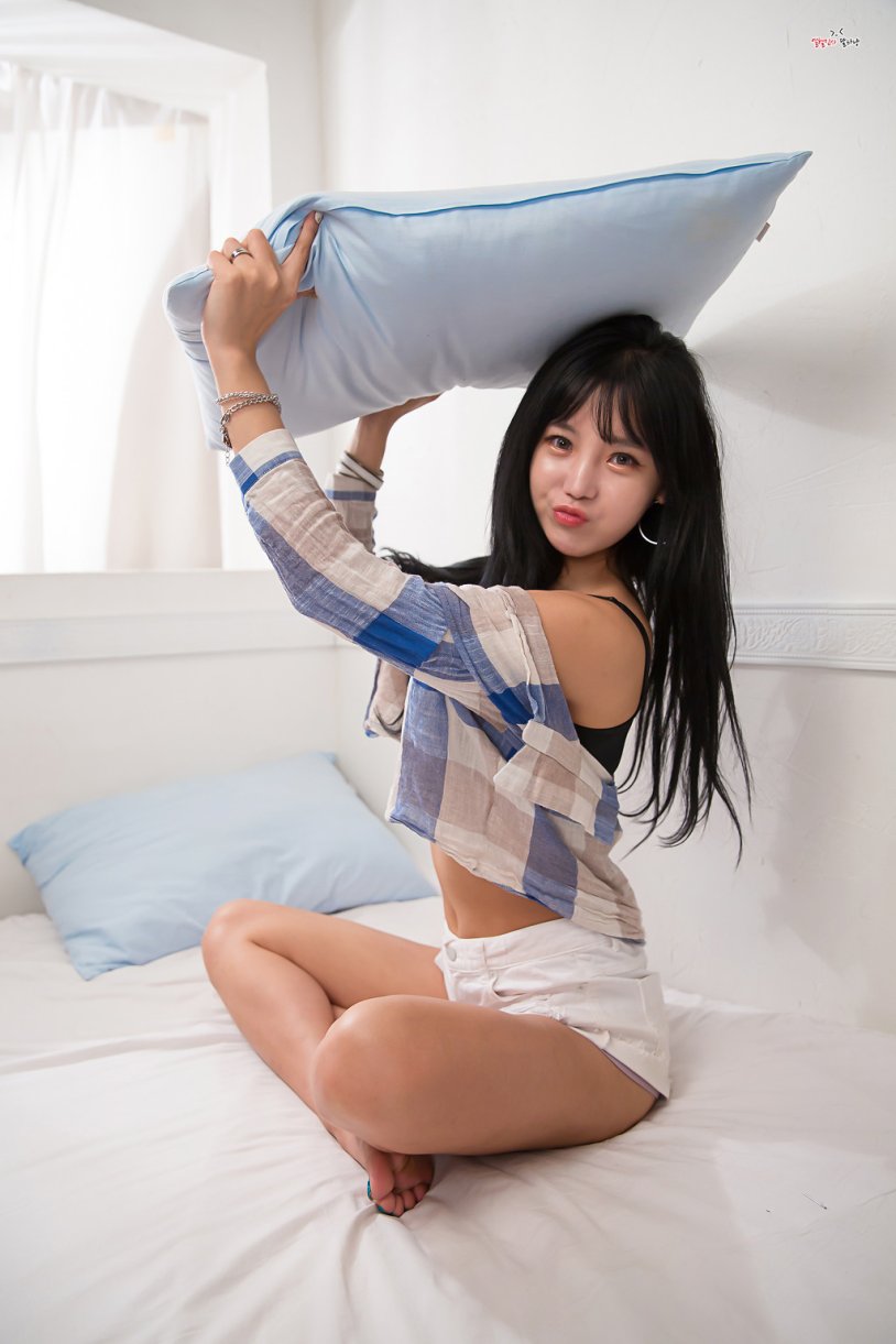 Korean Laysha Goeun Horangnabi