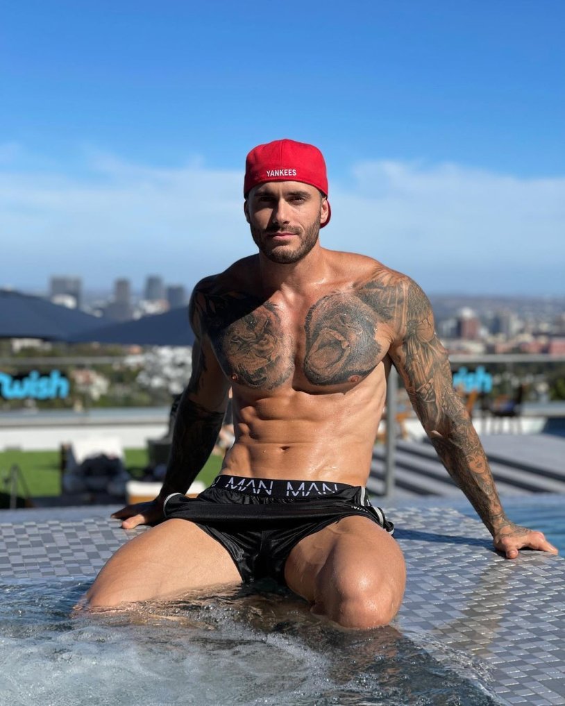 Lana Rhodes and Mike Majlak