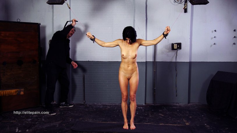 Elite Pain 12 - Linda