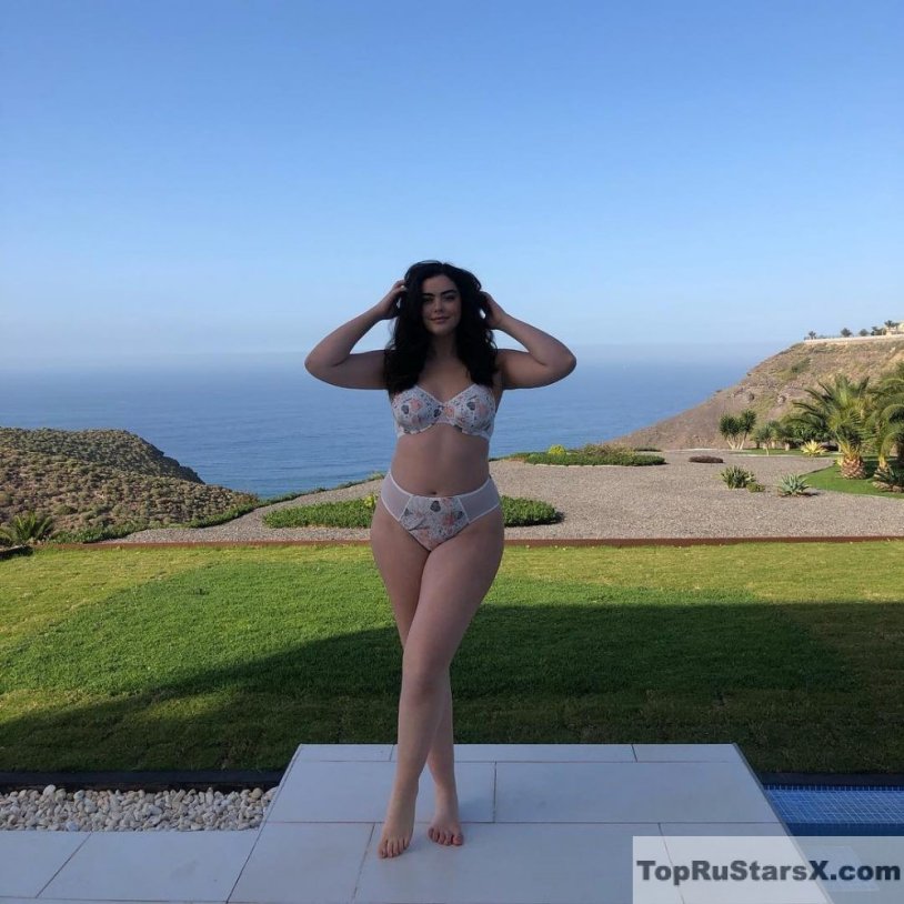 Caitlin Amouranth Syraguus Onlifans