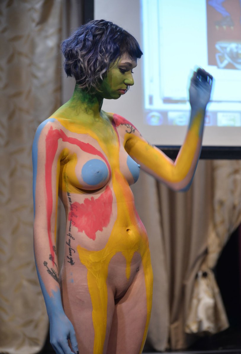 Bodiart on a naked female body