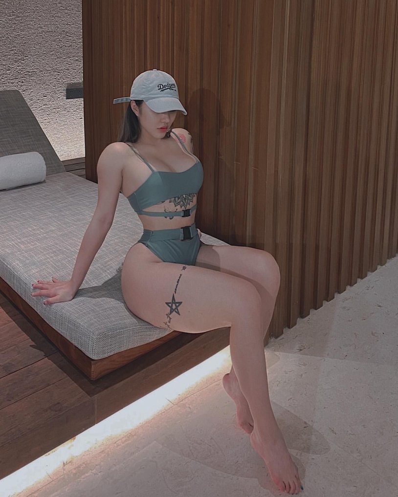 Songyuxin Hitomi Plum