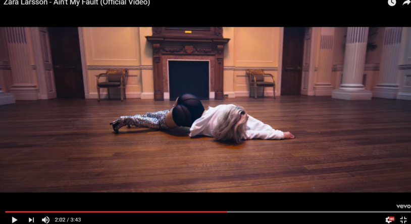 Zhilland intimate photos