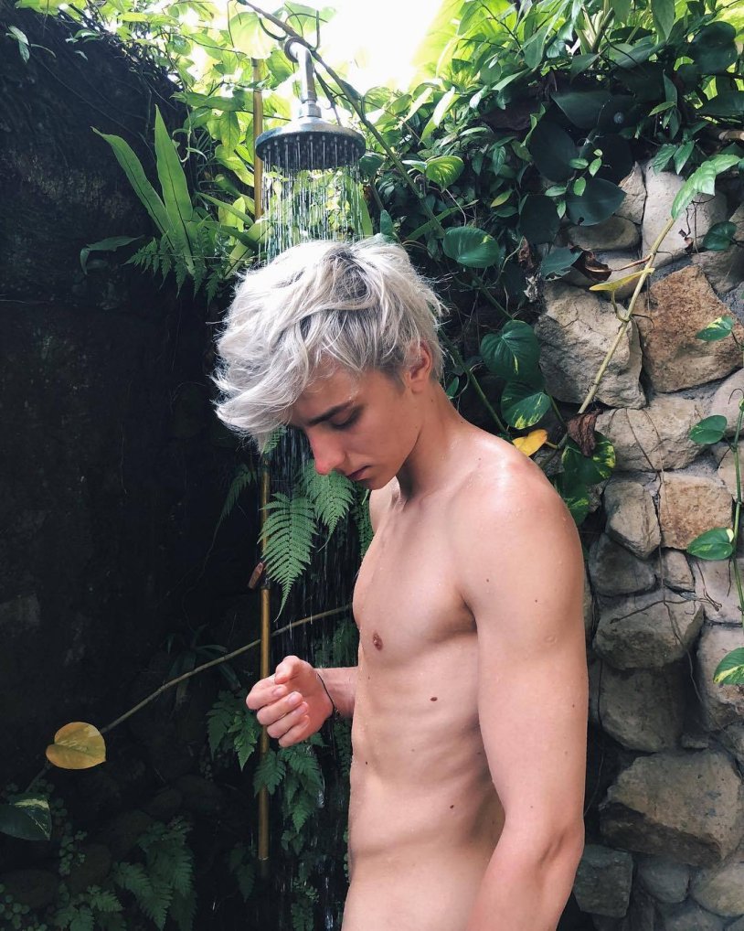 Vladislav vsexoroswo