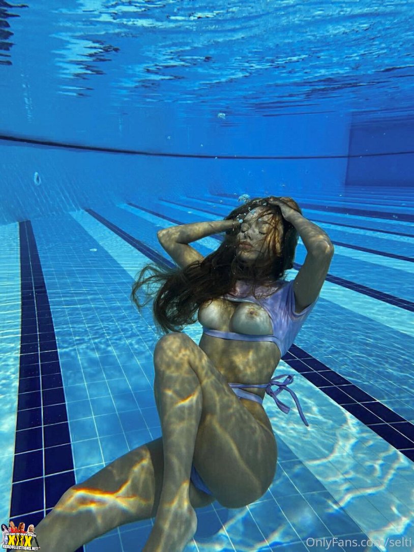 Seltin_sweety online naked