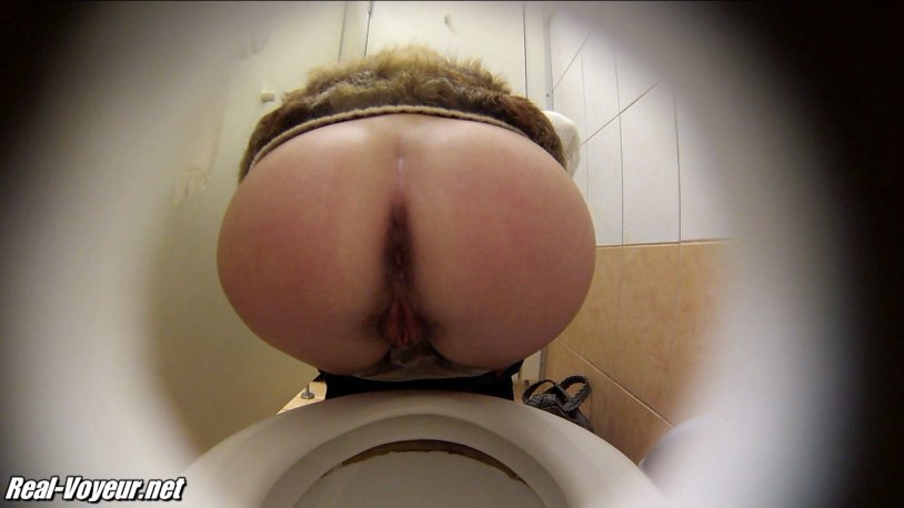 Naked asses in the women's toilet