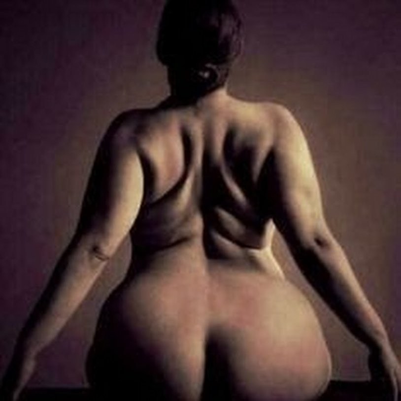 Artistic nude of full women