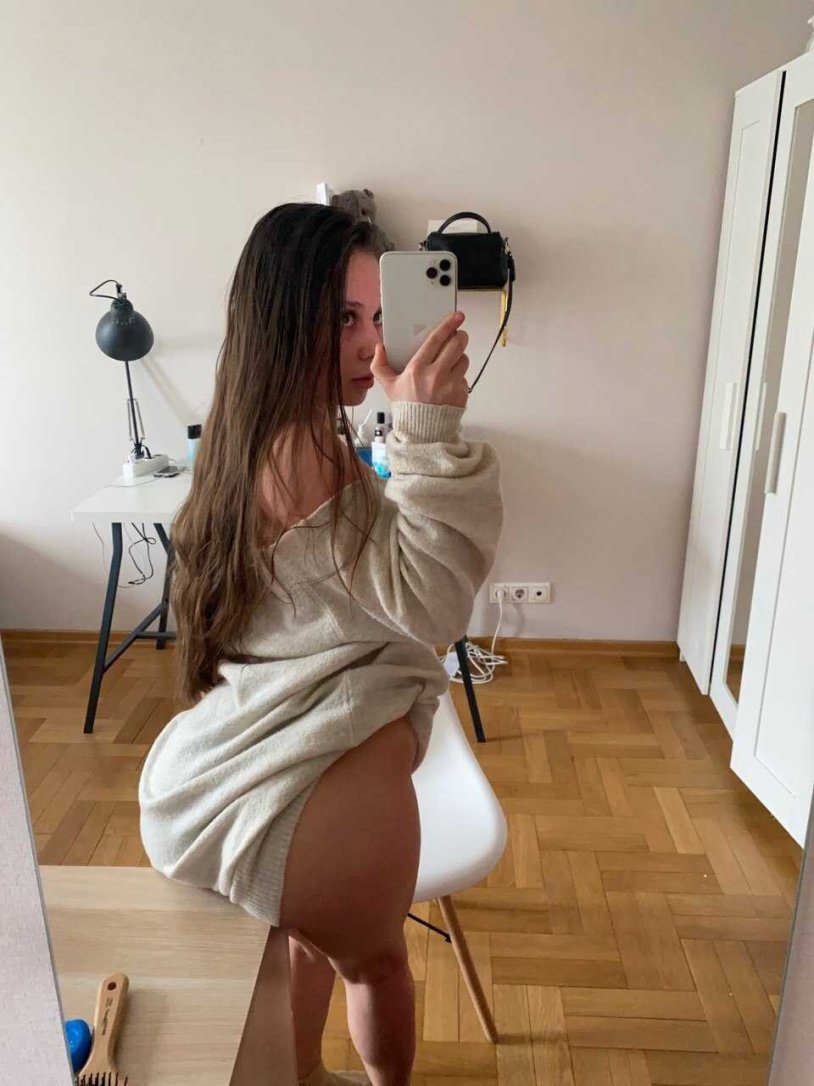 Oksana Saldyrkina Anal