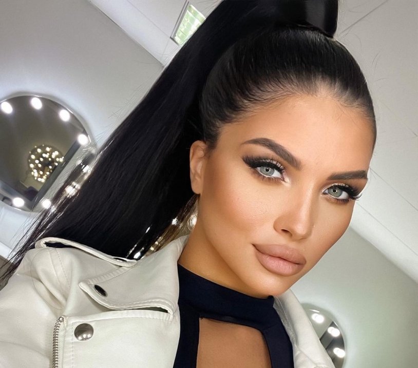 Karina Chizhikova Onlifanse of Plum