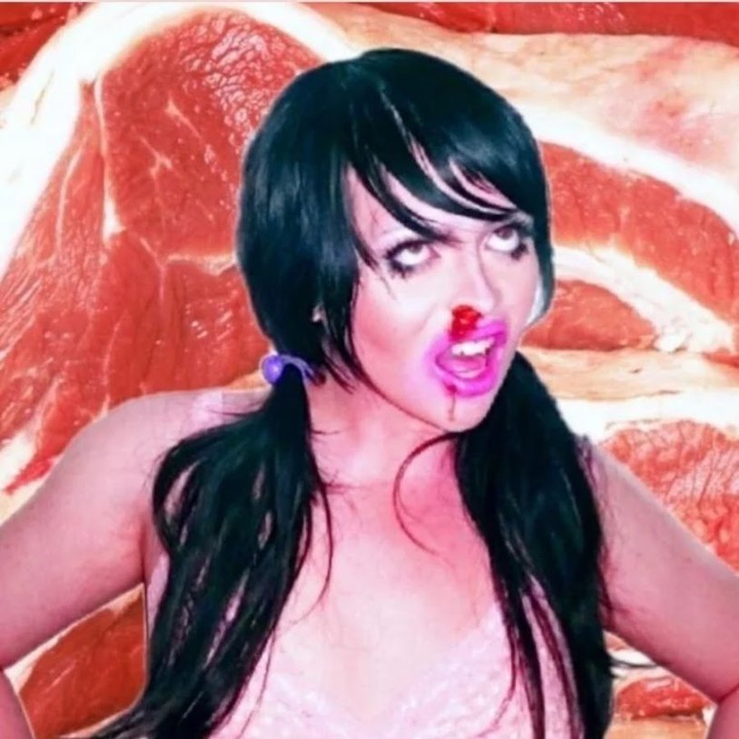 Vicky aisha tattoo model