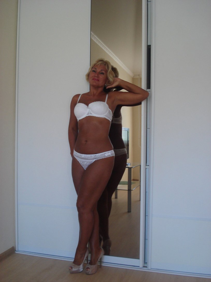 Granny Mastra Old Lingerie