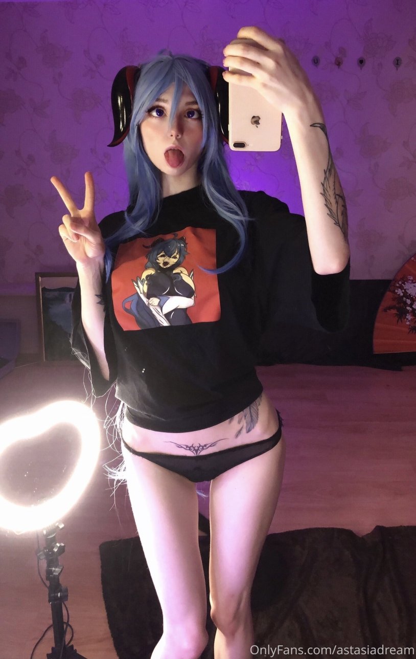 ASTASIADREAM ONLYFANS Plum