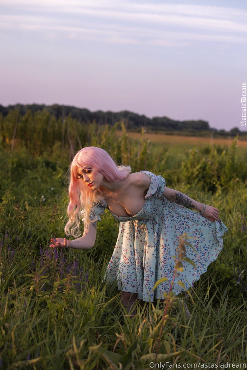 Astasiangel Onlifans of the plum