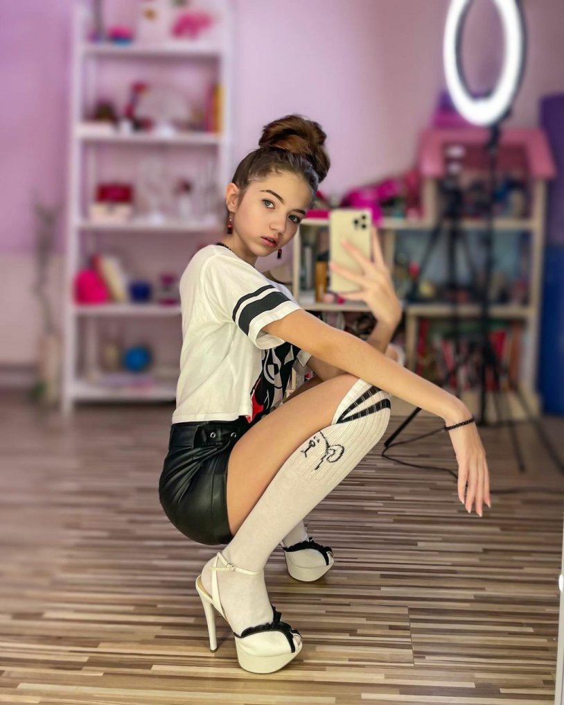 Danatar (Dana Taranova)