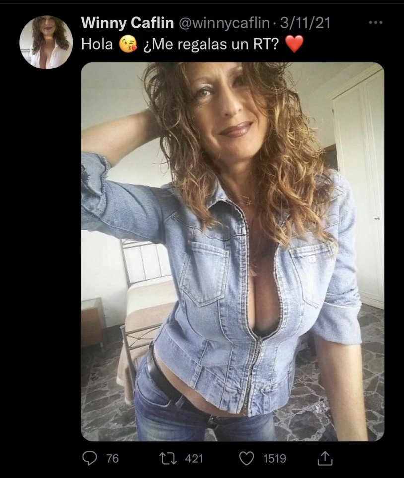 Paola has a hot lazaro