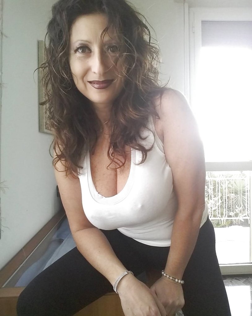 Paola Nunees pornography