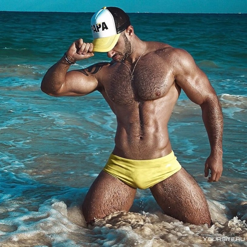 Eliad Cohen on the beach