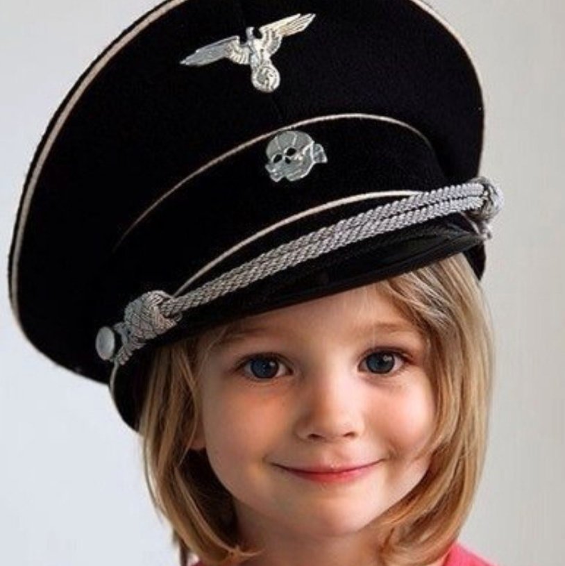 Laura Lux and Emily SEARS Privat