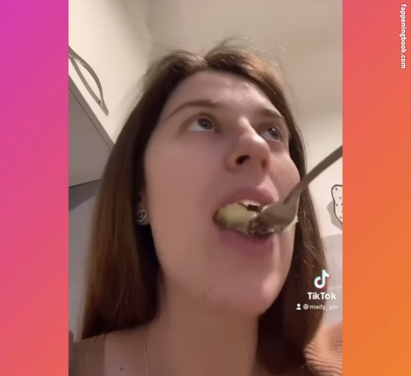 Mady Gio Addict Big Tits