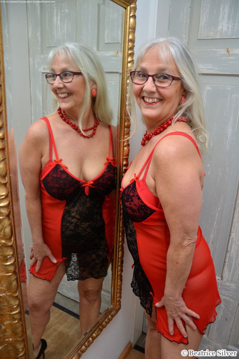 Met-Art Beatrice B Kabluki sexy