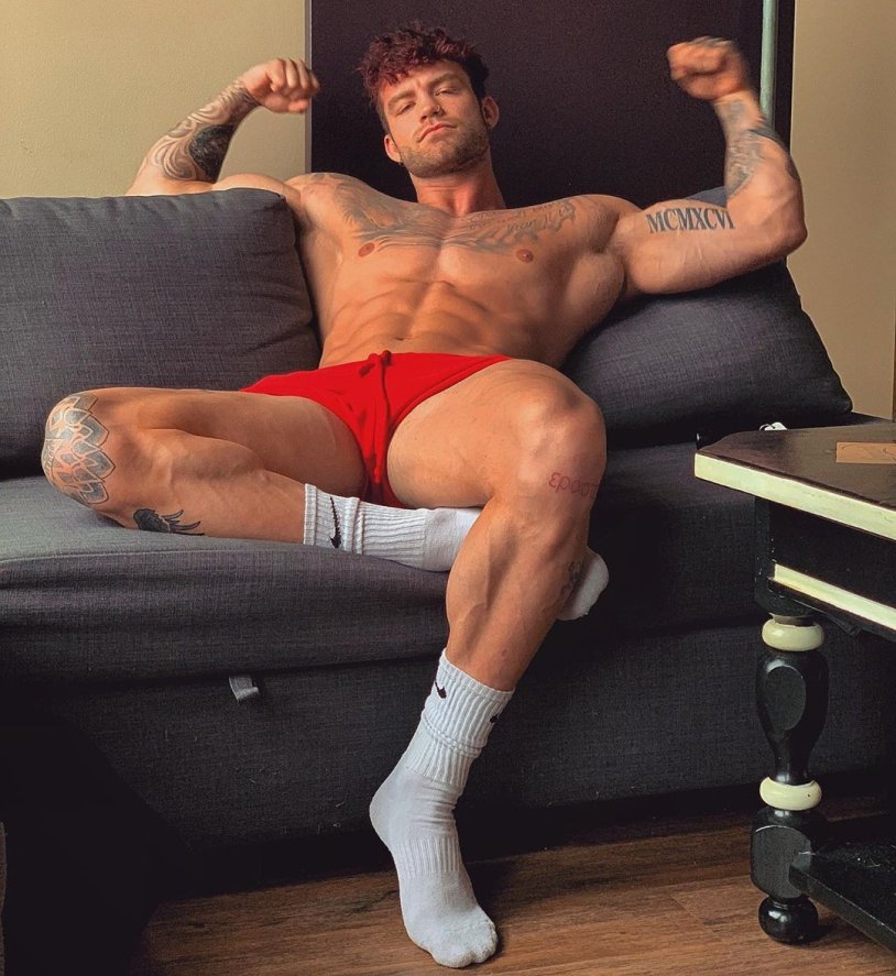 Model Dustin McNire Penis xxx