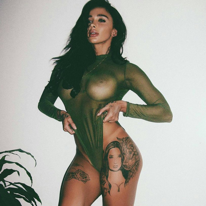 Mercedes Edison Naked Nude