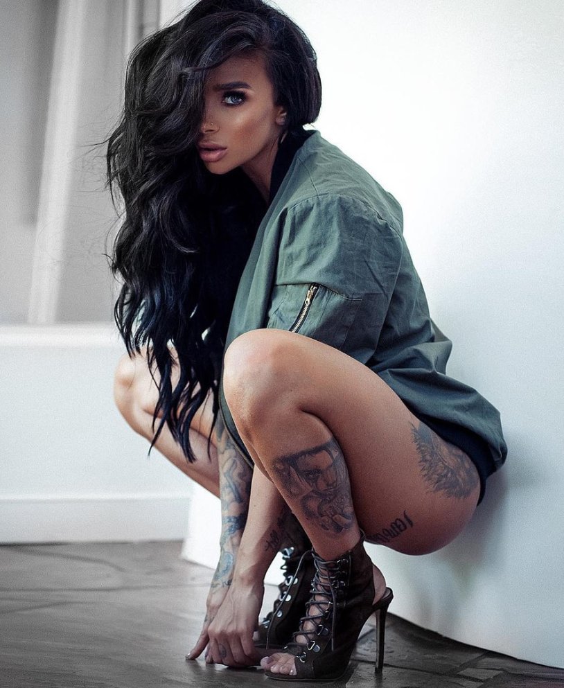 Felicia Pian Tattoo model nude