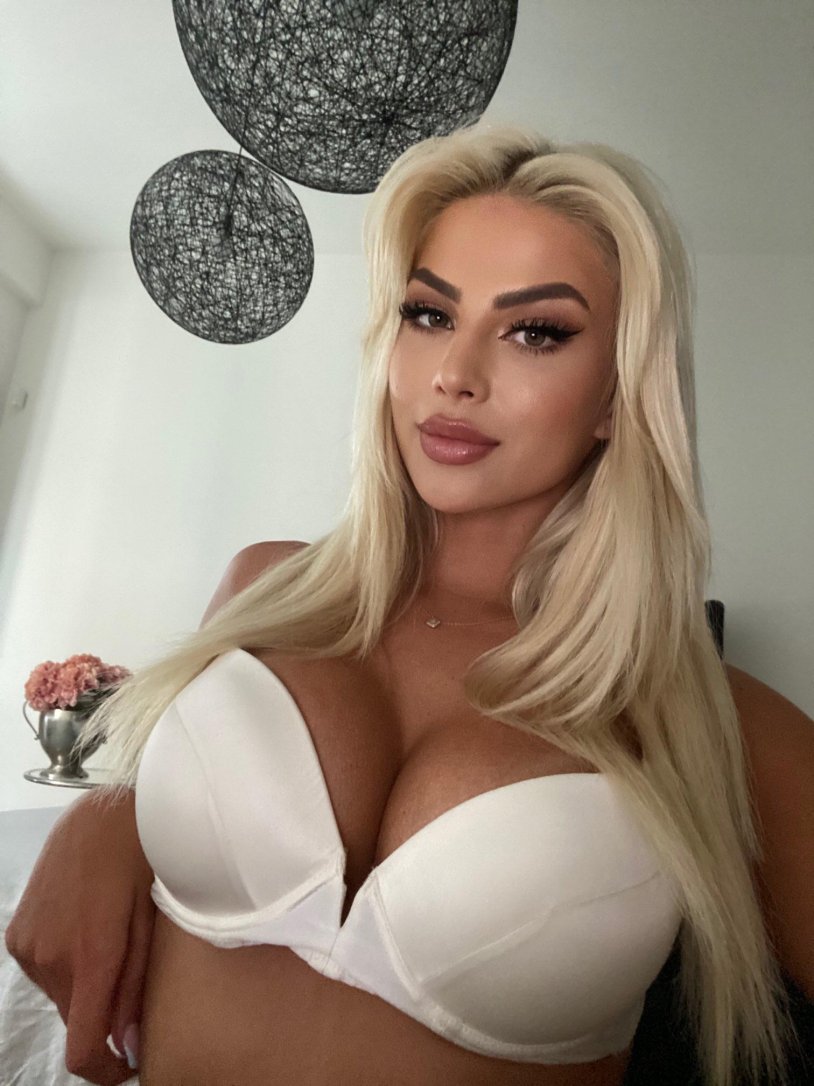 Kissofacobra Victoria Prokhorova