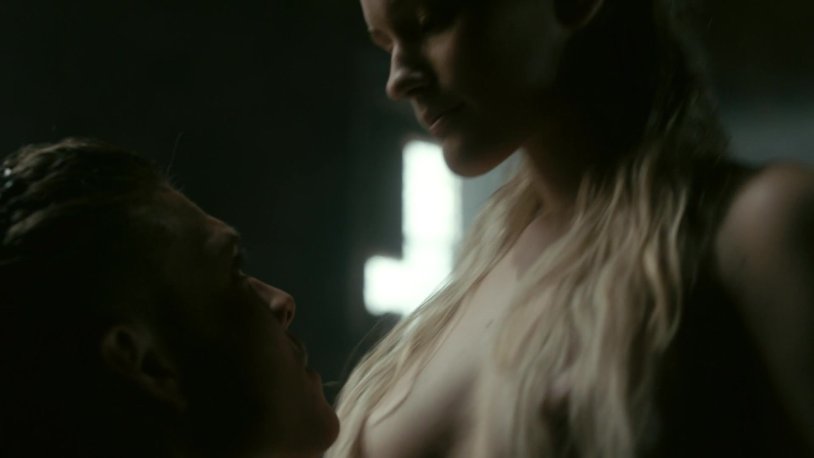 Alicia Lauren Naked photo