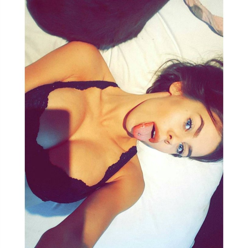 Kristina Makarova Selfie