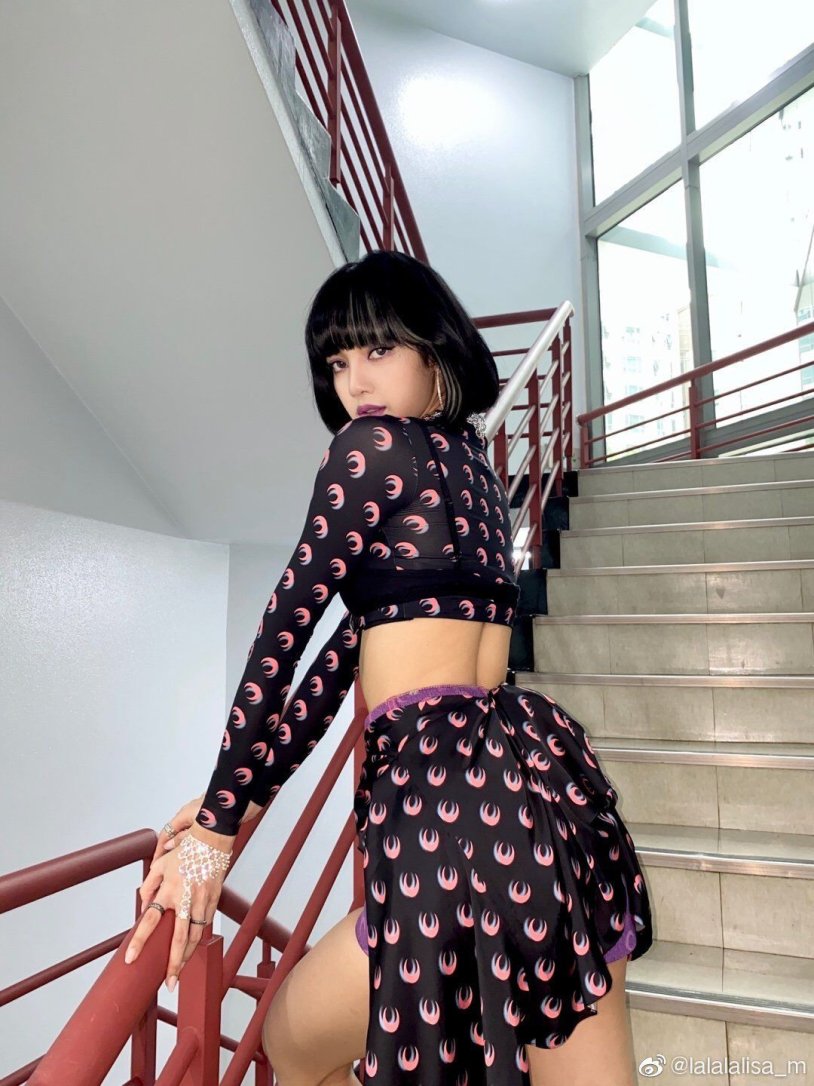 Rose BlackPink Naked Breasts