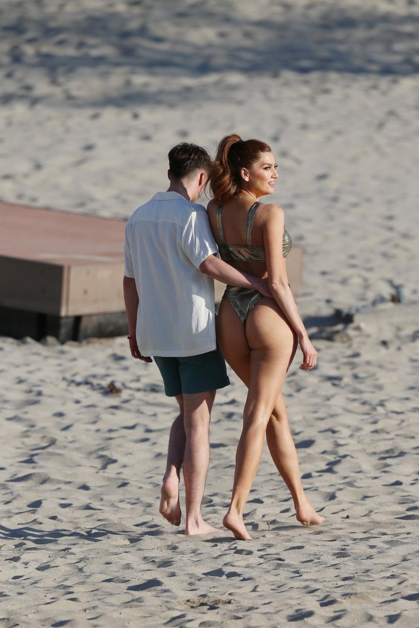 Yana Glushchenko merged