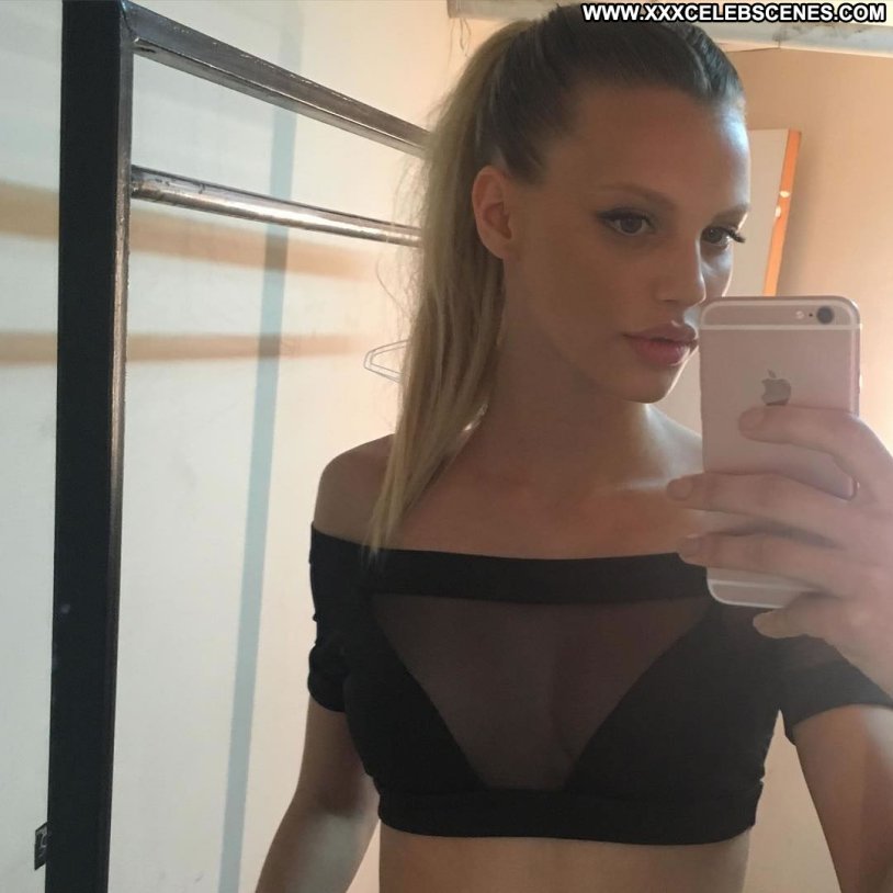 Girls of the girls 40 summer