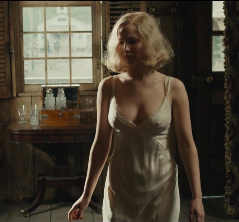 Jennifer Lawrence movie mom breasts