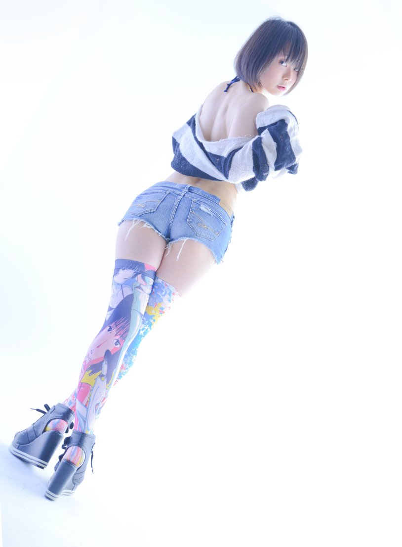 Model Iiniku Ushijima