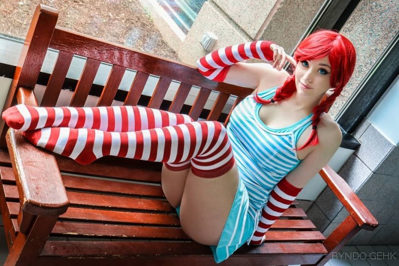 Natalie Mars cosplay Wendys