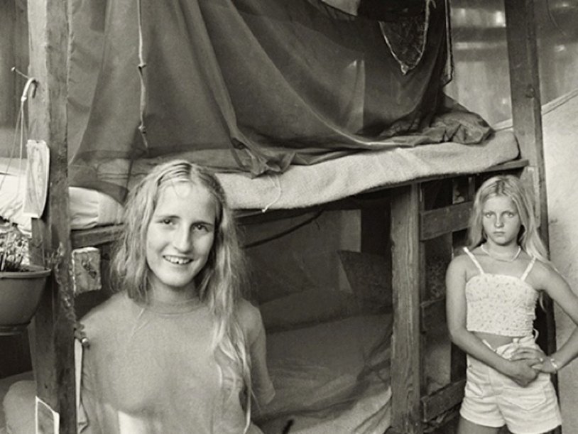 Camp Commune Hippie Taylor Camp