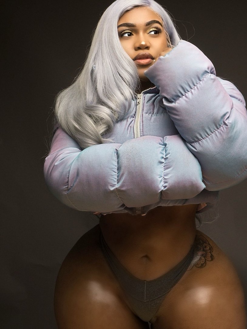 Nicole Medzhia figure