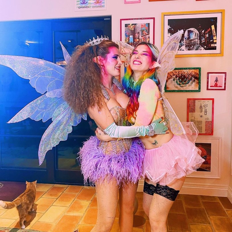 Bella Thorne Halloween