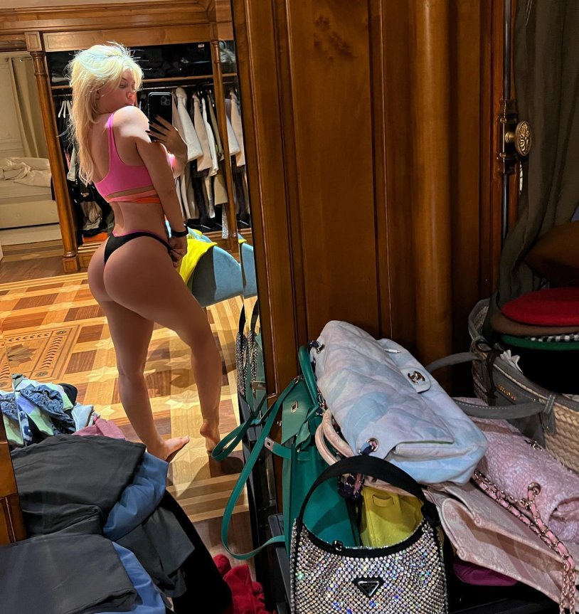 Wanda Nara Golly