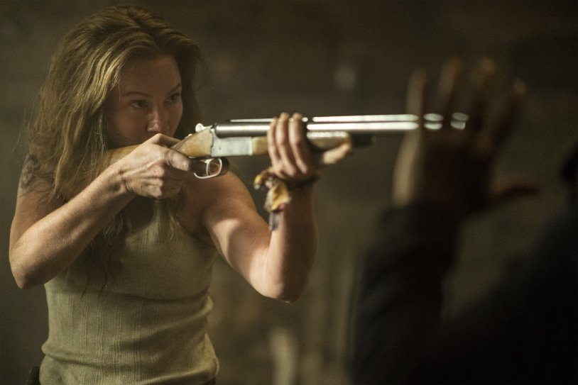 Linn Collins Walking Dead