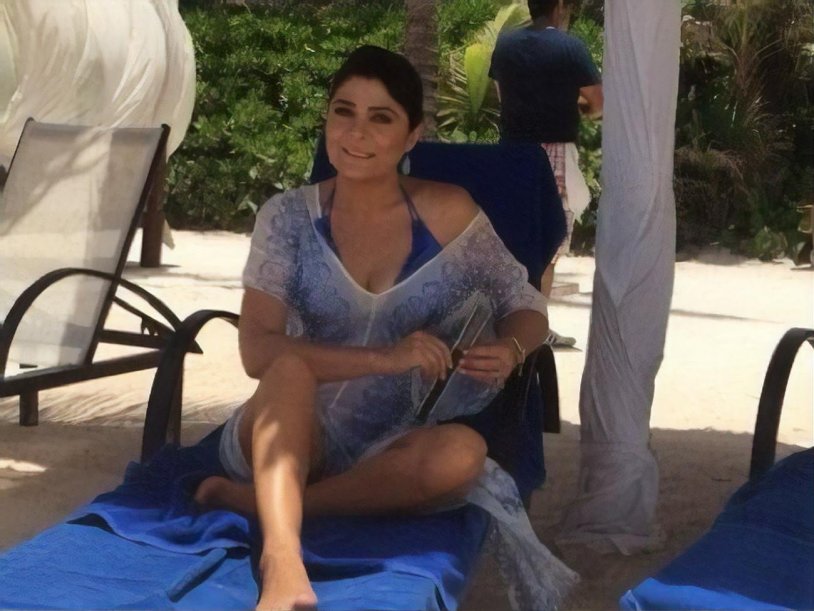 Feet Victoria Ruffo
