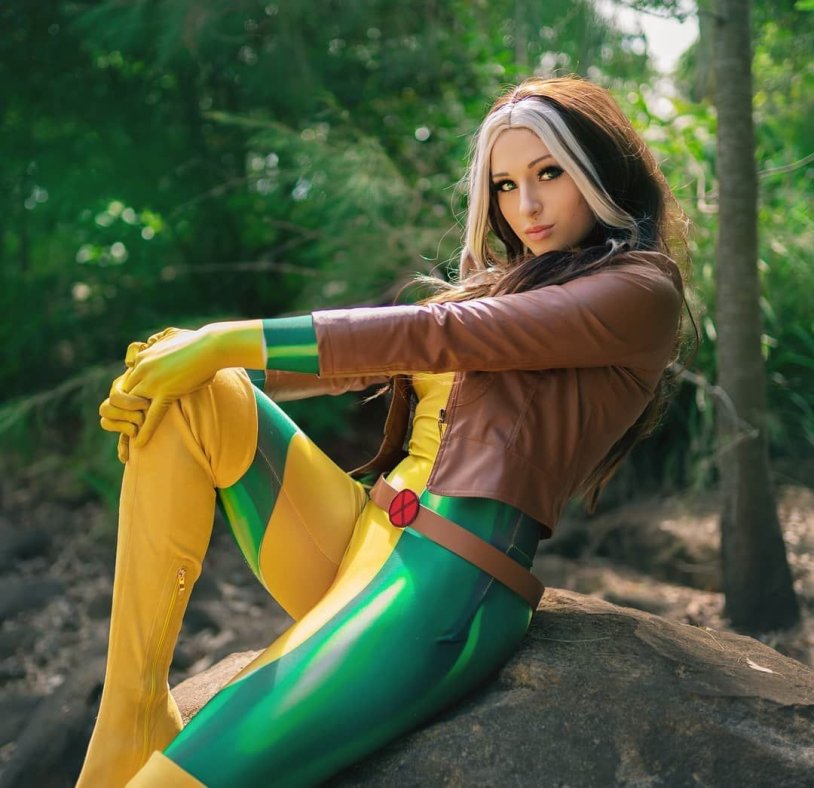 Sasha "Shirogane-Sama" Holland