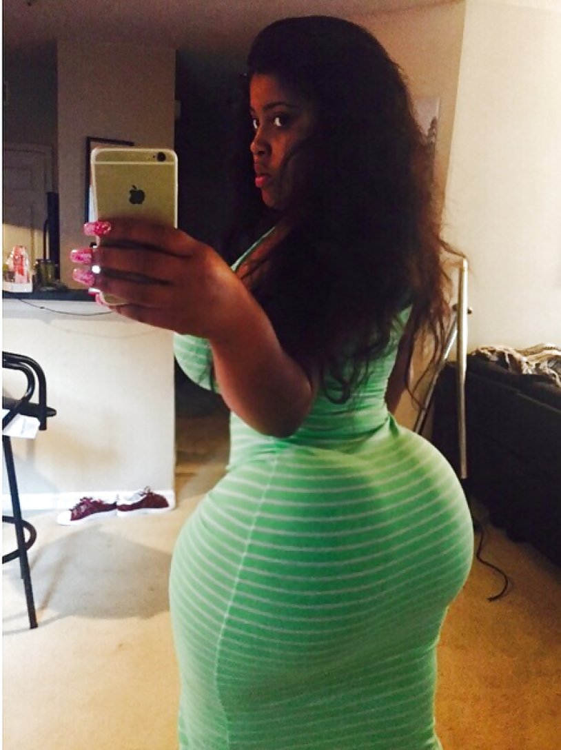 Volleyball player with big