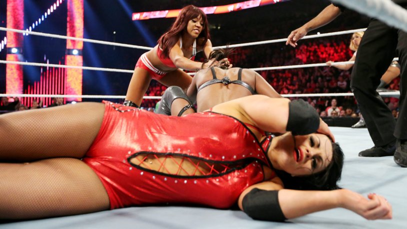 WWE RAW Aksana