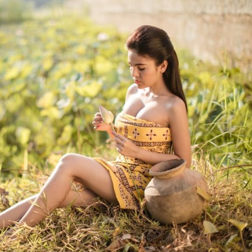 Myanmar Girls are rustic