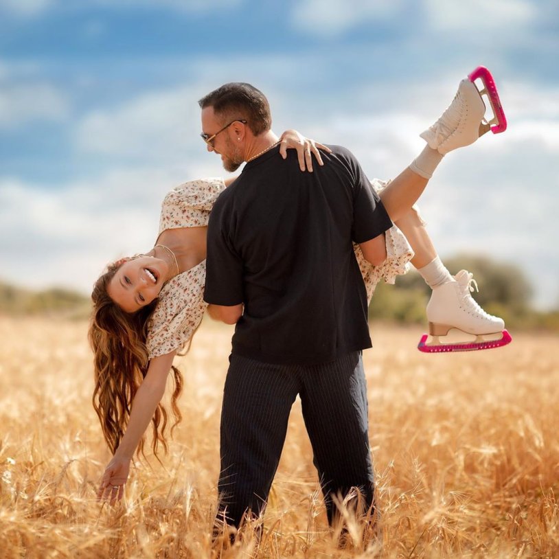 Roman Kostomarov and Regina Todorenko Roman