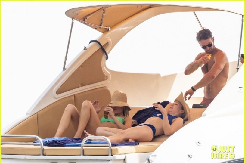 Rebecca Rittenhaus bikini