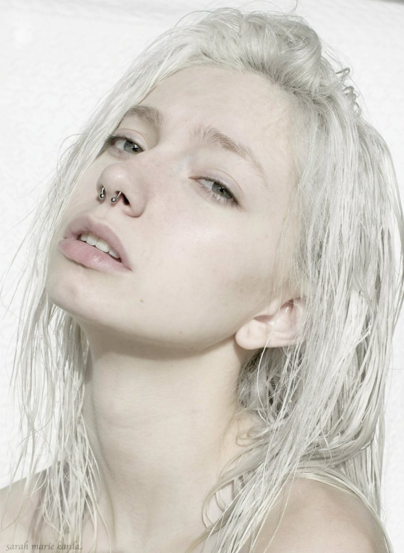 Sarah marie karda red hair